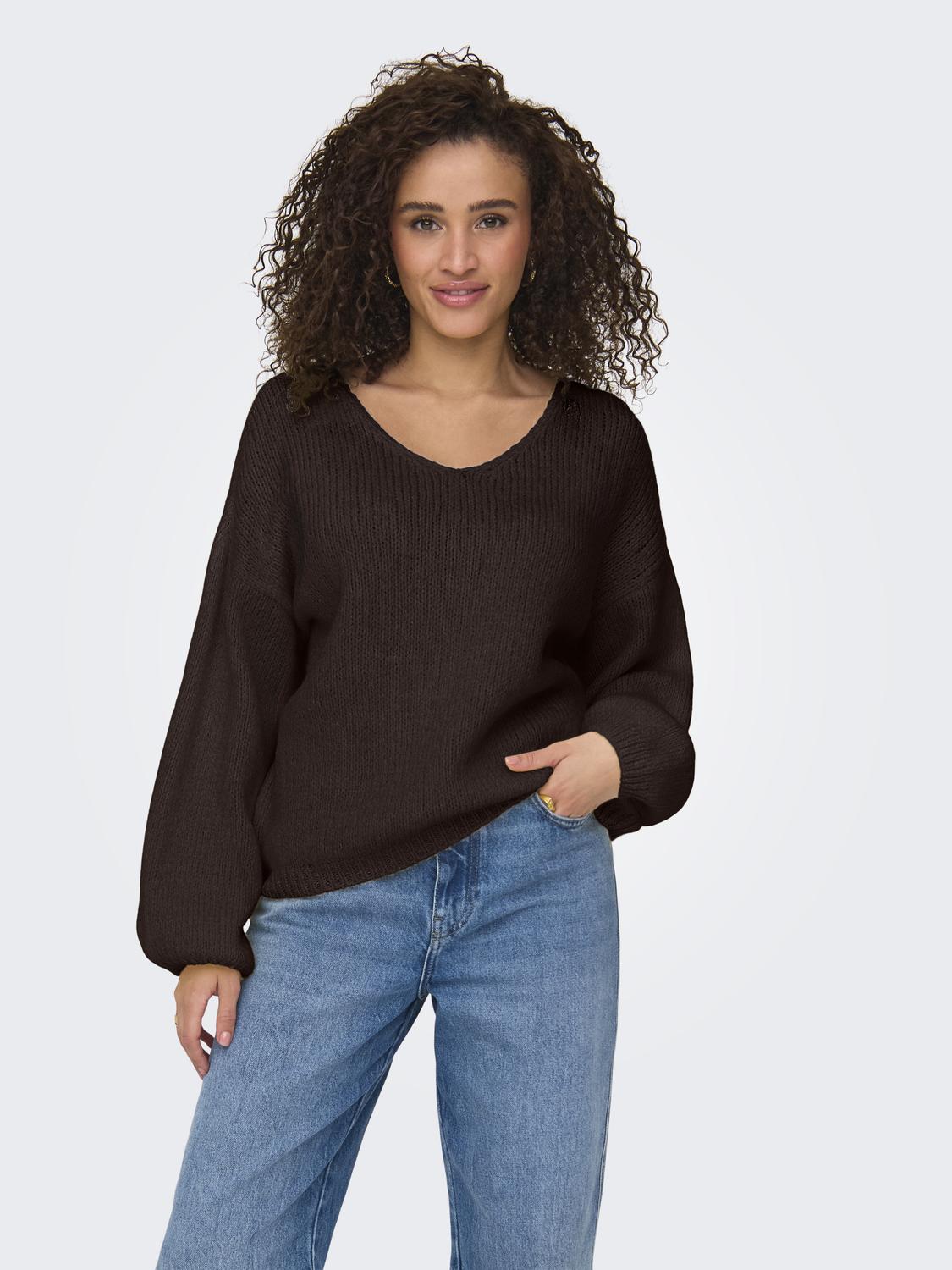 model_shot-front